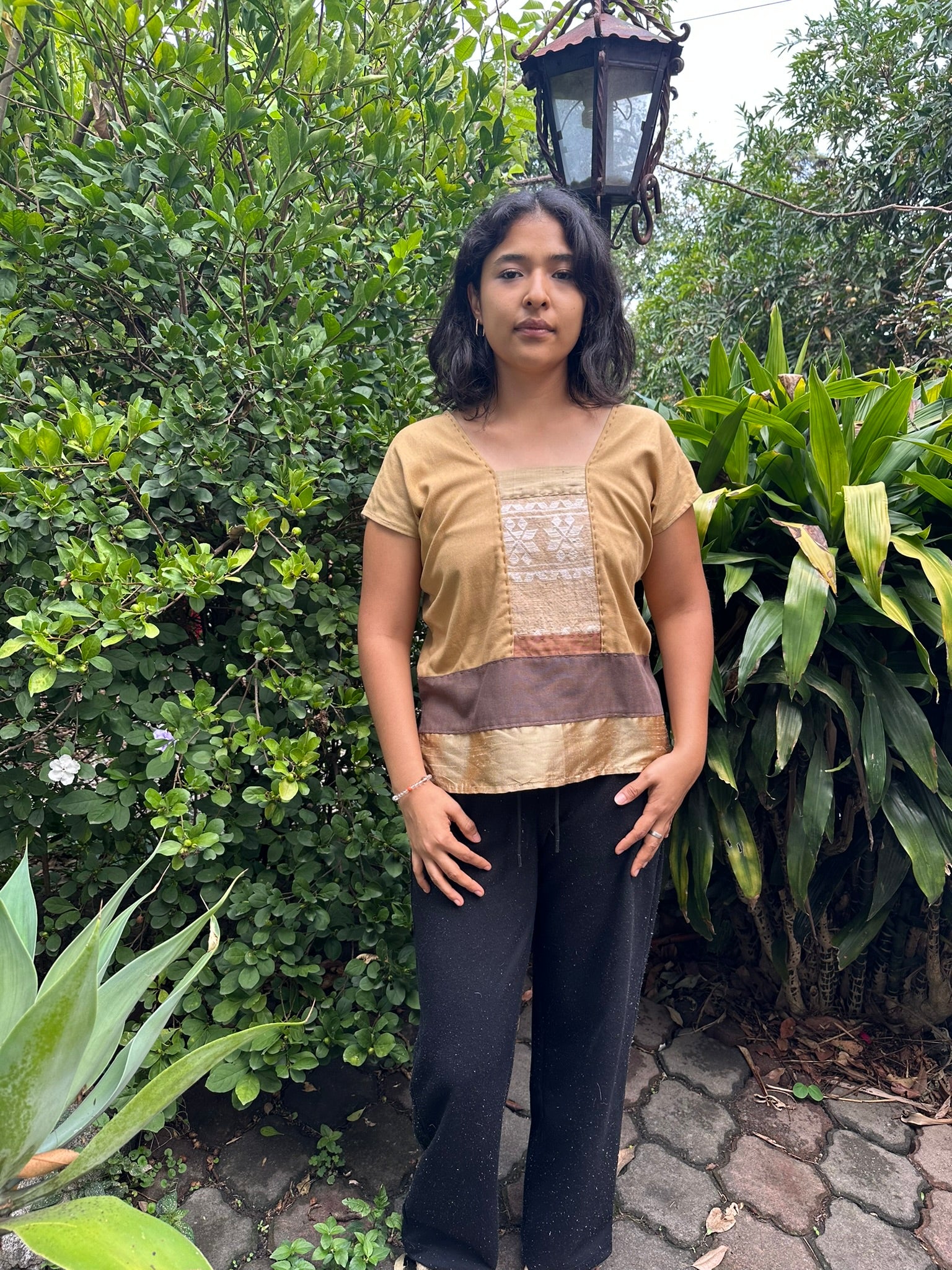 Huipil de lino, seda y coyuchi.