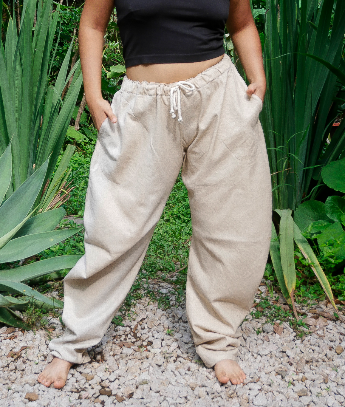 Pantalón de lino corte hindú.