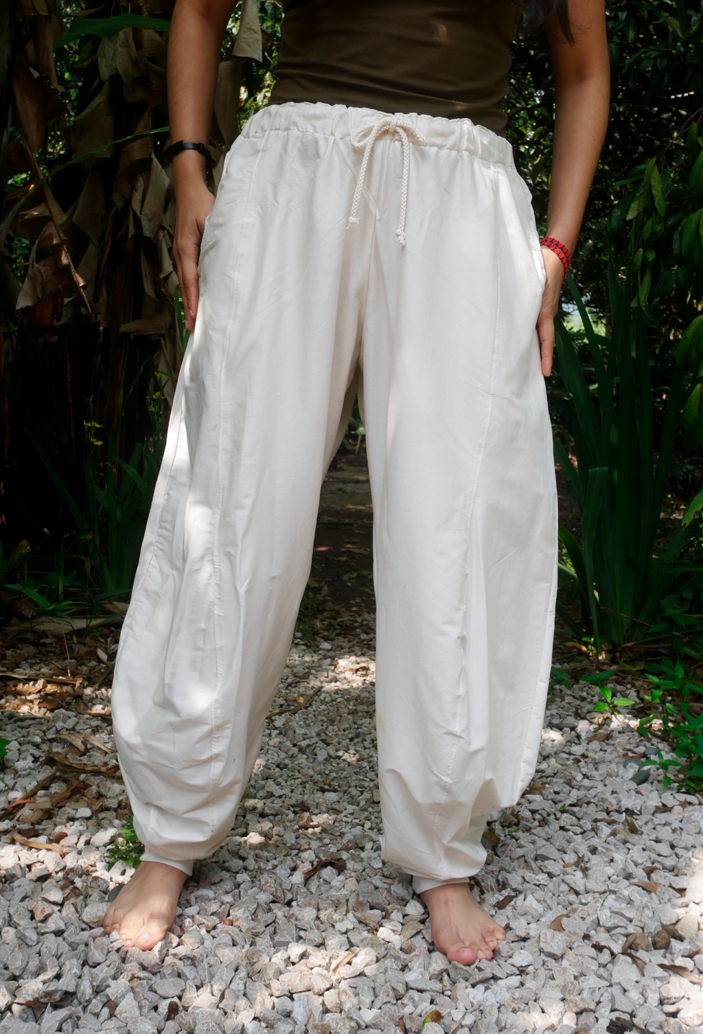 Pantalón unisex de algodón orgánico.